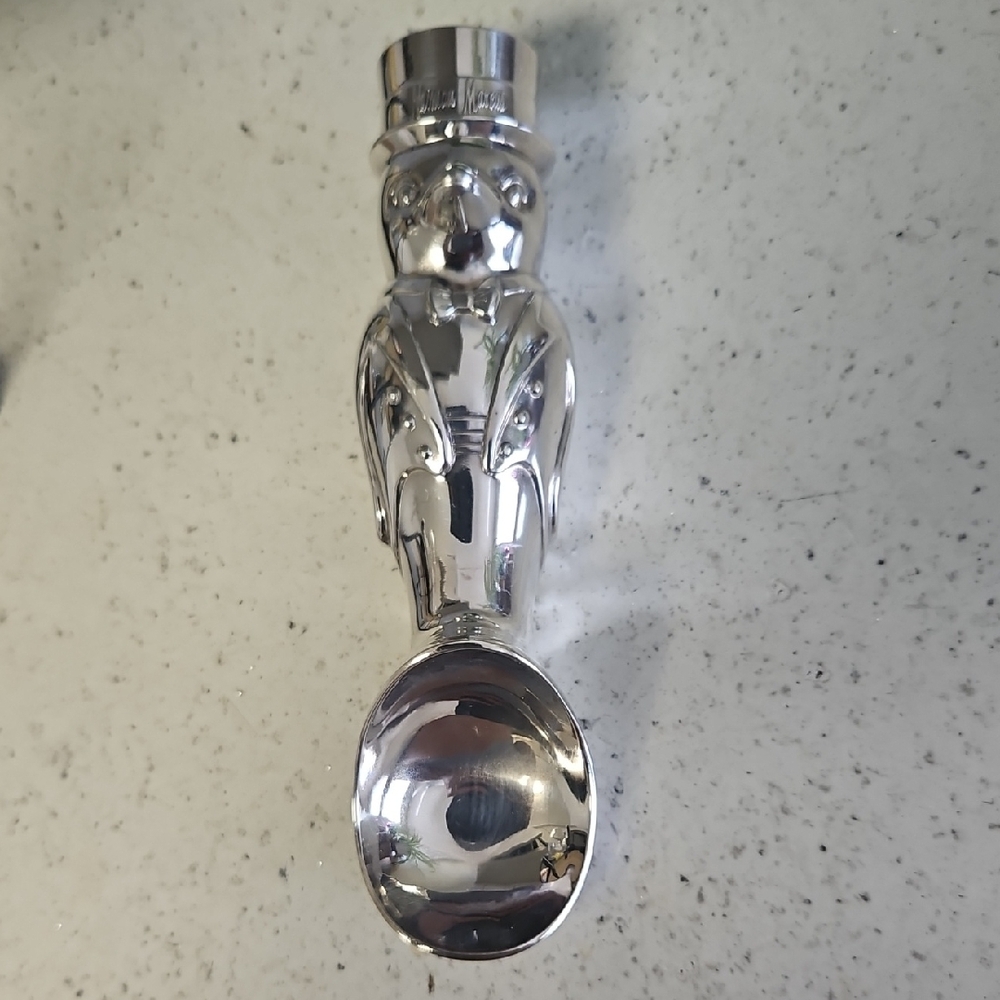 Vintage Neiman Marcus Silver Plated Pinguen Design Ice Cream Scoop